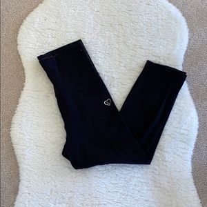 NWOT Aeropostale Live Love Dream Calf Length Black Leggings